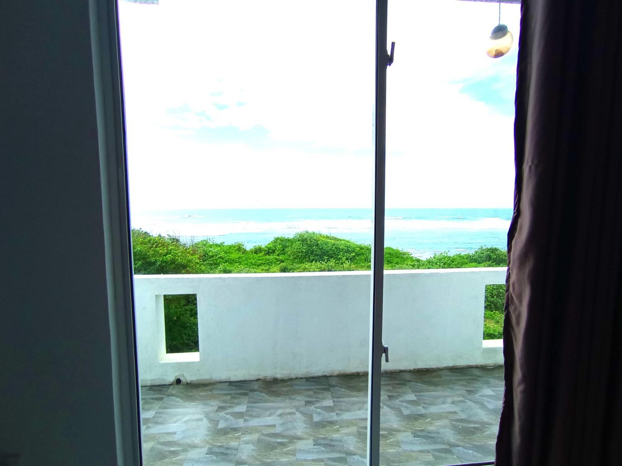 Blue Waves Ocean Mirissa Hotel ภายนอก รูปภาพ